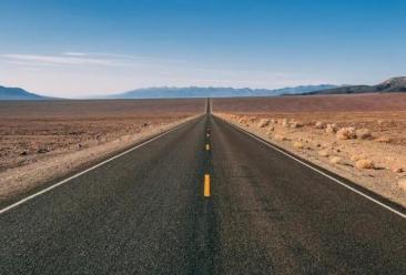 新城镇混凝土外加剂的性能作用