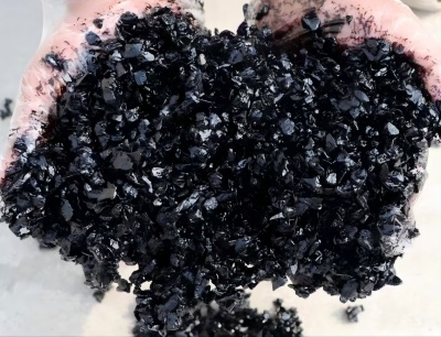 新城镇沥青冷补料（沥青砂）的优势特点与施工流程解析